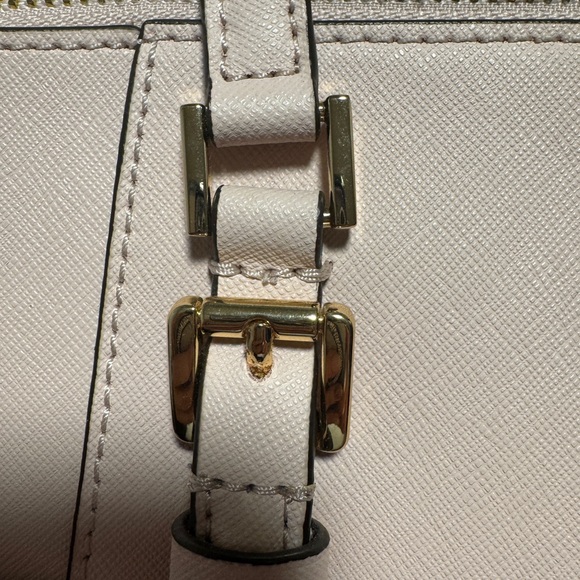 Michael Kors Blush Pink Tote Bag - Picture 4 of 11